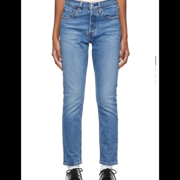 Levi’s 501 Skinny Jeans. High rise. 5 pockets with button fly. - Picture 1 of 4